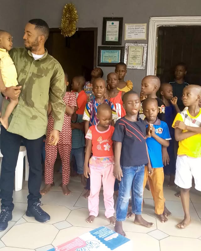 Laptop donation to students